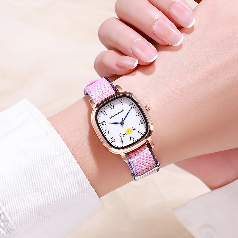 Luxury Watch Kids - นาฬิกาข้อมือแฟชั่นหรูหราลายการ์ตูนสำหรับเด็กผู้หญิง สายผ้าแคนวาส นาฬิกาควอตซ์สำหรับสุภาพสตรี นาฬิกาเด็กผู้หญิง