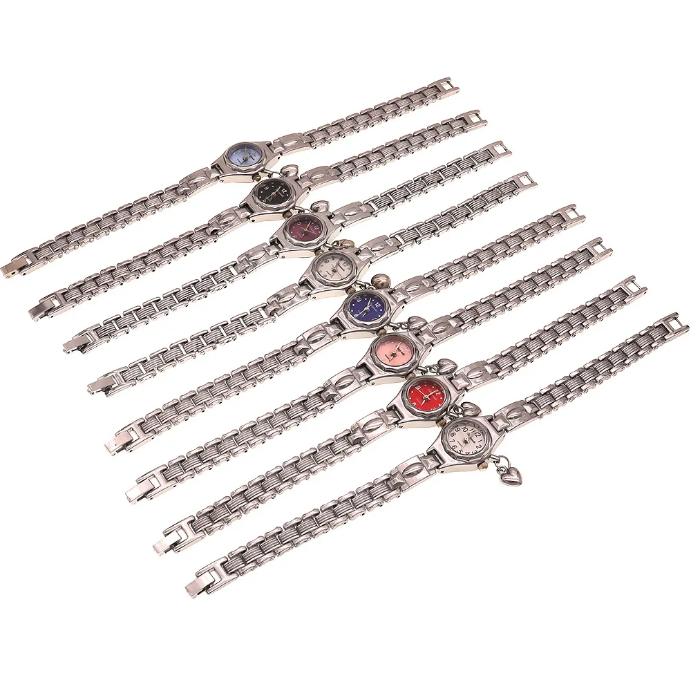 เรียบง่ายหรูหราขนาดเล็กนาฬิกาผ - Luxury Watch Kids บทวิจารณ์และราคา