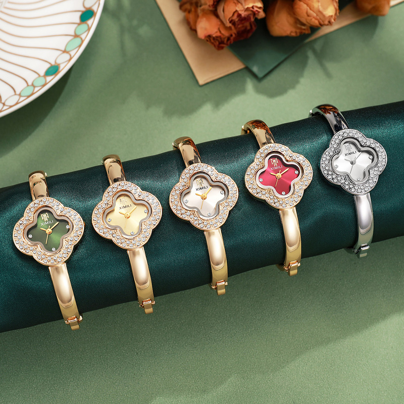 นาฬิกาข้อมือควอตซ์รูปใบโคลเวอร - Luxury Watch Kids บทวิจารณ์และราคา