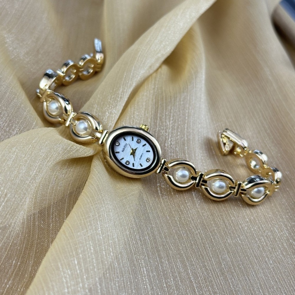 นาฬิกาข้อมือผู้หญิงแฟชั่นสไตล์ - Luxury Watch Female บทวิจารณ์และราคา