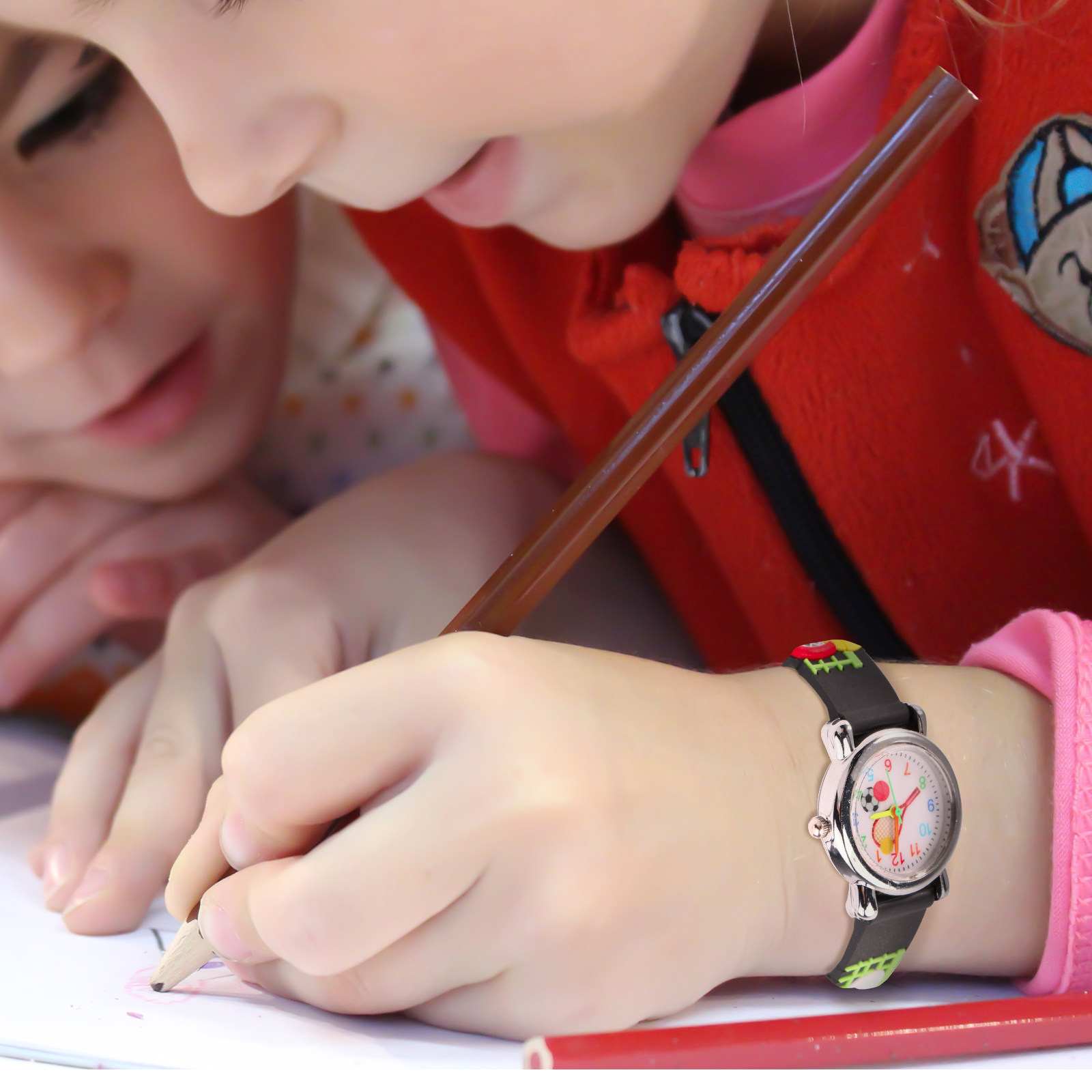 นาฬิกาเด็ก 3D รูปไม้เทนนิสพร้อ - Luxury Watch Kids บทวิจารณ์และราคา