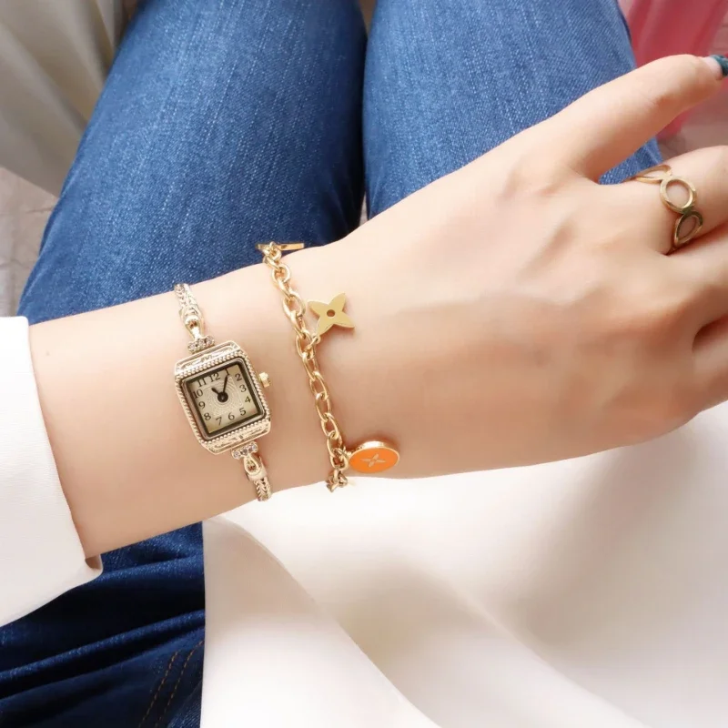 นาฬิกาข้อมือวินเทจสุดหรูอ่อนแล - Luxury Watch Vintage บทวิจารณ์และราคา