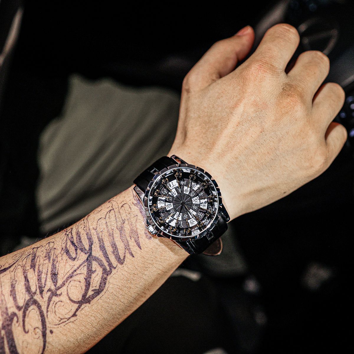 นาฬิกาสไตล์ยุโรป อเมริกัน ญี่ป - Zodiac Luxury Watch บทวิจารณ์และราคา
