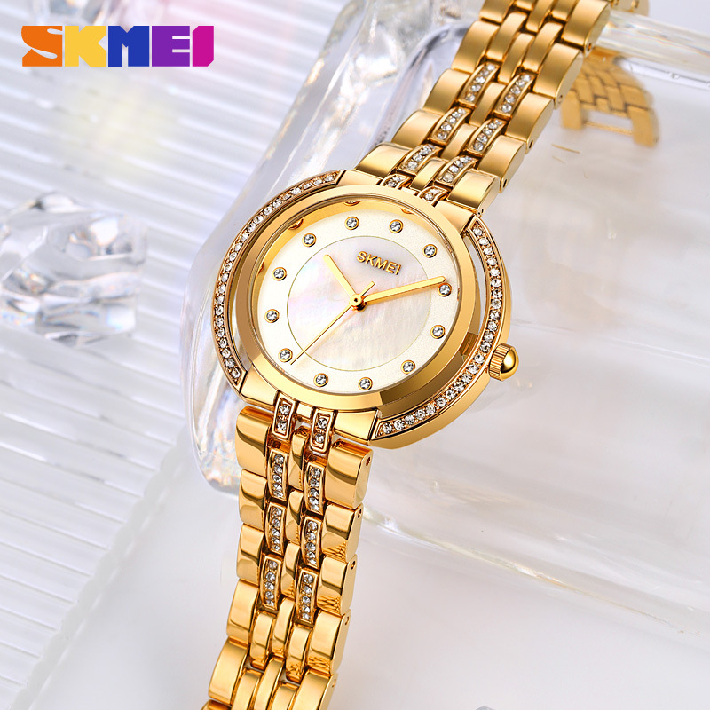 สร้อยข้อมือสตรีนาฬิกาควอตซ์หรู - Luxury Watch And Bracelet บทวิจารณ์และราคา