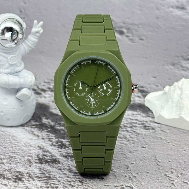 แบรนด์ที่มีชื่อเสียงนาฬิกาข้อม - Luxury Watch Manufacturers บทวิจารณ์และราคา